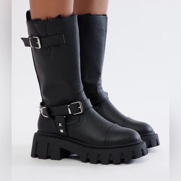 Fashion Nova Rae Platform Boots - Picture 2 of 14